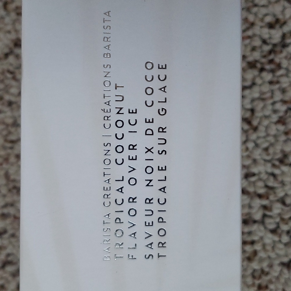 NWT Nespresso Vertuo LE Tropical coconut